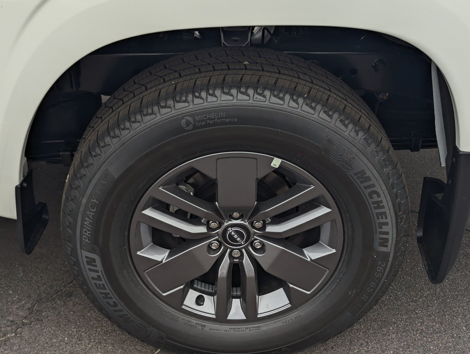 New 2026 Nissan Frontier SV w/ Tow Package RWD image 7