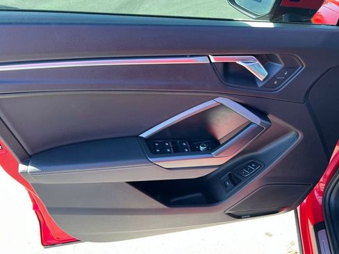 Used 2022 Audi Q3 2.0T Premium Plus w/ Premium Plus Package image 15