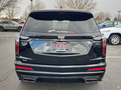 Used 2021 Cadillac XT6 Sport w/ Platinum Package image 5