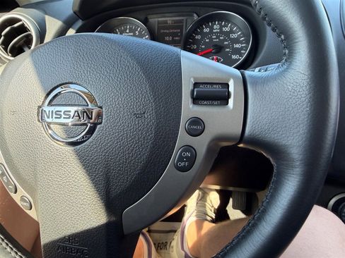 Used 2012 Nissan Rogue SL AWD/4WD image 27