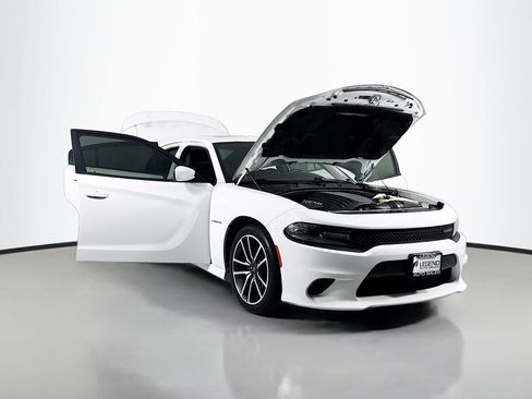 Used 2020 Dodge Charger R/T w/ Plus Group RWD image 27