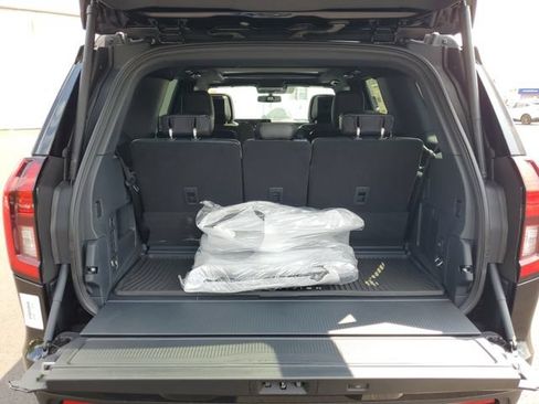 New 2027 Ford Expedition Tremor w/ Driver's Package AWD/4WD image 7