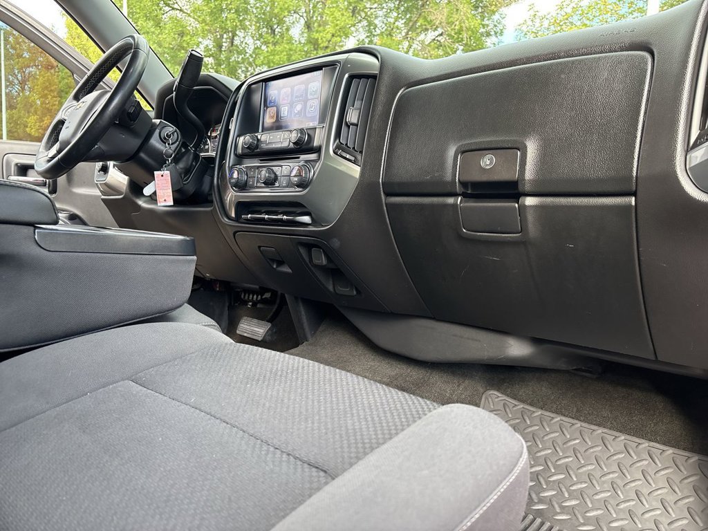 Used 2016 Chevrolet Silverado 1500 LT w/ All Star Edition AWD/4WD image 33