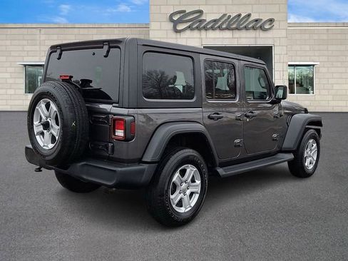 Used 2022 Jeep Wrangler Unlimited Sport AWD/4WD image 8