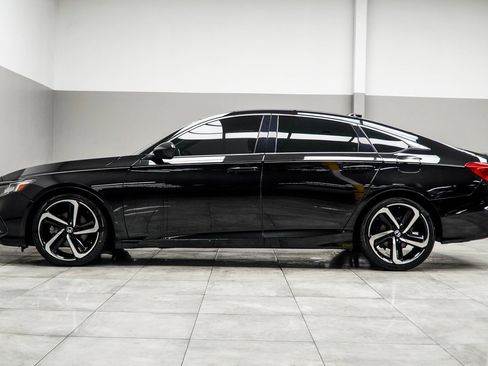 Used 2021 Honda Accord Sport image 8