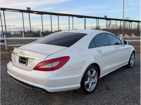 Used 2013 Mercedes-Benz CLS 550 4MATIC w/ Premium I Pkg image 7
