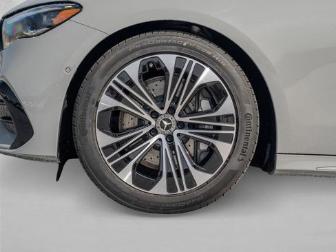 New 2026 Mercedes-Benz E 450 4MATIC Sedan image 14