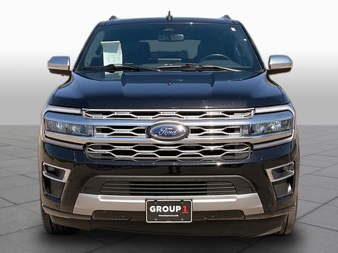 Used 2024 Ford Expedition Platinum AWD/4WD image 4
