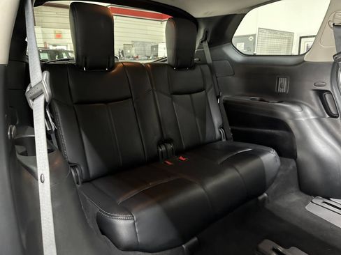 Used 2020 Nissan Pathfinder SL image 15