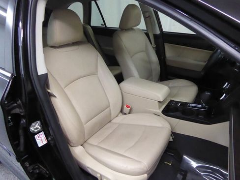 Used 2019 Subaru Outback 2.5i Limited w/ Popular Package #2 image 25