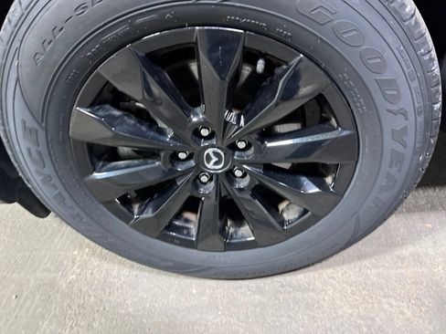 Used 2025 MAZDA CX-50 AWD 2.5 S w/ Premium Package image 34