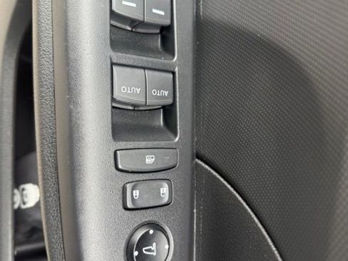 Used 2020 Honda Civic Sport image 8