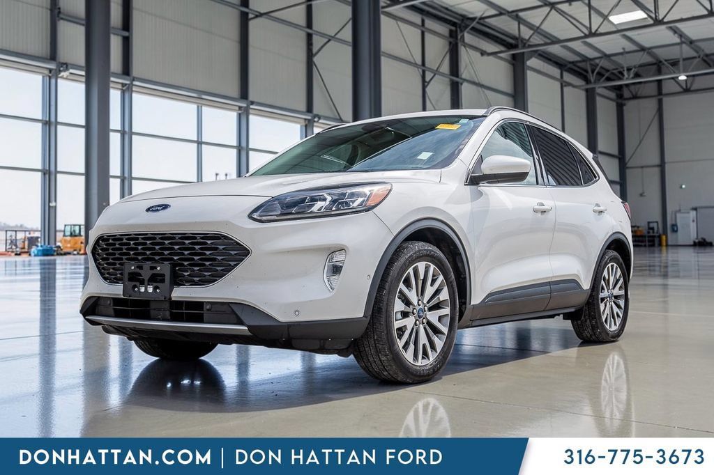Used 2021 Ford Escape Titanium AWD/4WD image 1