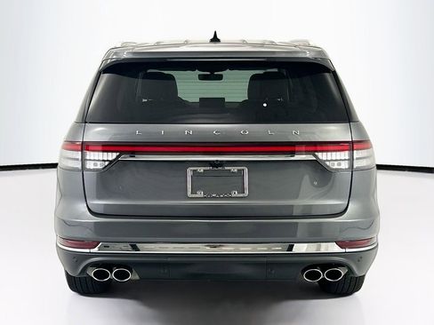 Used 2023 Lincoln Aviator Reserve w/ Elements Package Plus RWD image 6