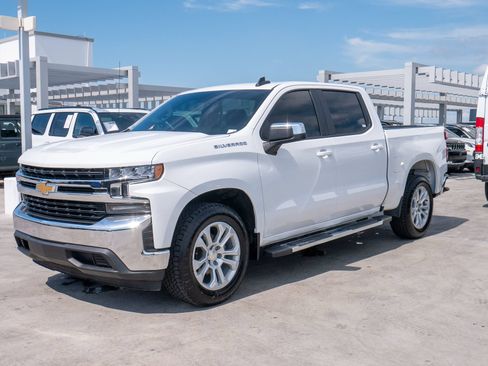 Used 2021 Chevrolet Silverado 1500 LT RWD image 1