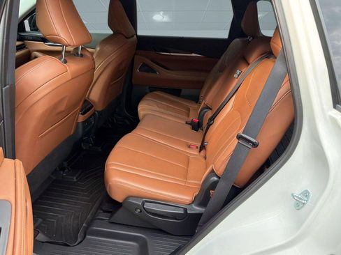 Used 2023 INFINITI QX60 Sensory w/ Cargo Package AWD/4WD image 22