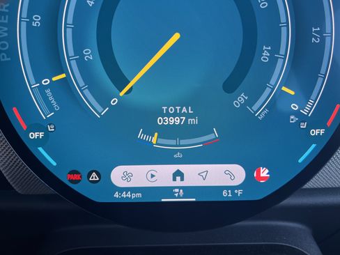 Certified 2025 MINI Cooper S image 22