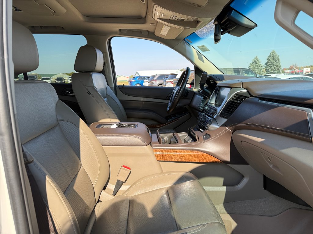 Used 2019 Chevrolet Tahoe Premier AWD/4WD image 40