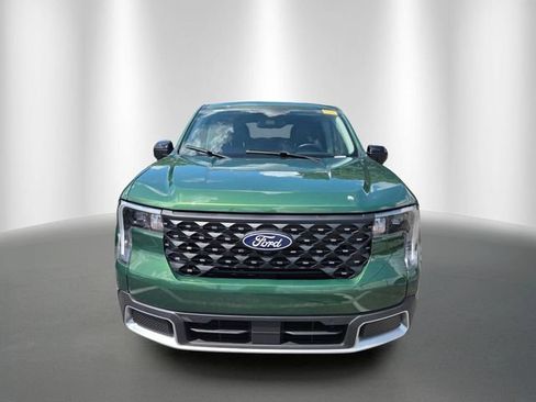 Used 2025 Ford Maverick Lariat w/ 4K Tow Package AWD/4WD image 6