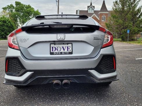 Used 2019 Honda Civic Sport Touring image 8