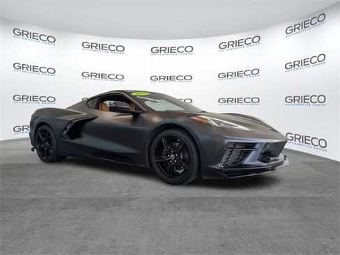 Used 2022 Chevrolet Corvette Stingray Preferred Cpe w/ Chrome Exterior Badge Package image 1