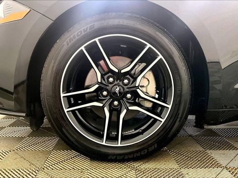 Used 2023 Ford Mustang Premium image 8