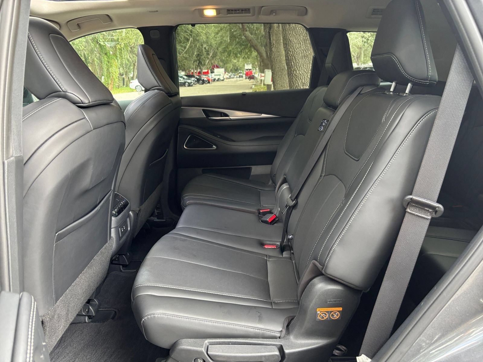 Used 2026 INFINITI QX60 Luxe FWD image 43