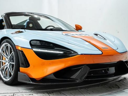 Used 2022 McLaren 765LT RWD image 28