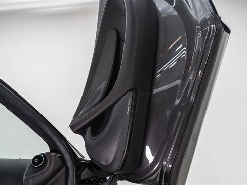 Used 2019 McLaren 570S Coupe RWD image 41