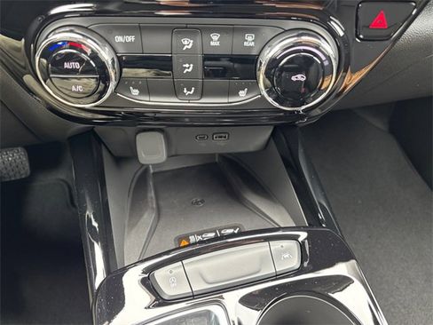 New 2026 Chevrolet Trax ACTIV w/ Sunroof Package image 21