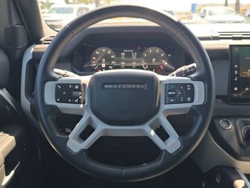Used 2025 Land Rover Defender 110 S AWD/4WD image 14