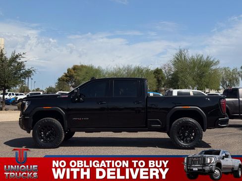 Used 2026 GMC Sierra 3500 AT4 w/ AT4 Premium Plus Package AWD/4WD image 8