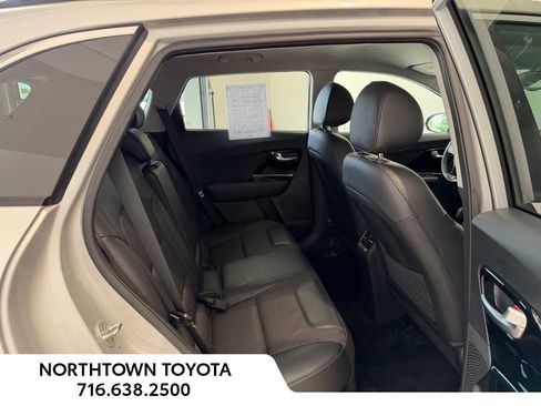 Used 2019 Kia Niro S Touring FWD image 18