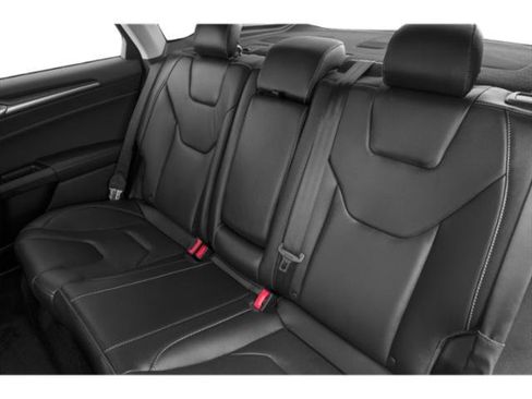 Used 2018 Ford Fusion Titanium image 13