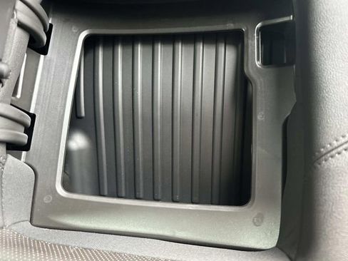 Used 2024 Chevrolet Silverado 2500 High Country w/ High Country Premium Package image 25