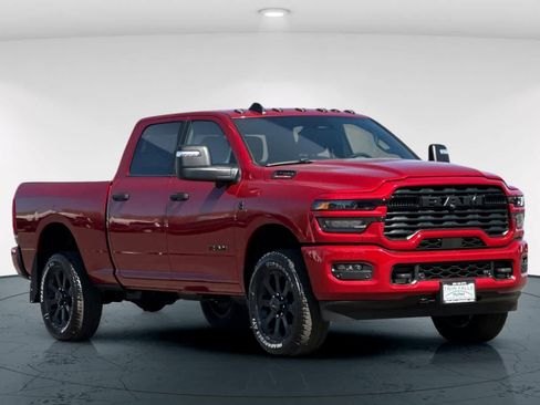 New 2026 RAM 2500 Big Horn AWD/4WD image 5