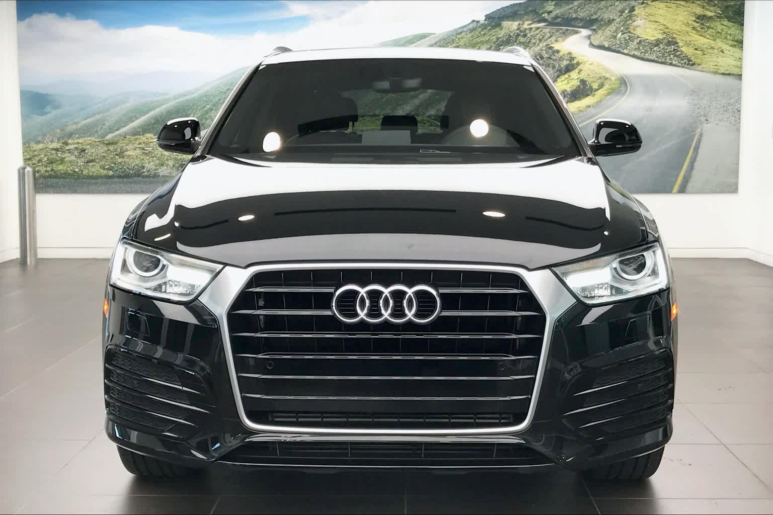 Used 2018 Audi Q3 2.0T Premium FWD image 3