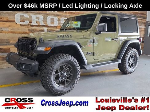 Used 2025 Jeep Wrangler Sport AWD/4WD image 2