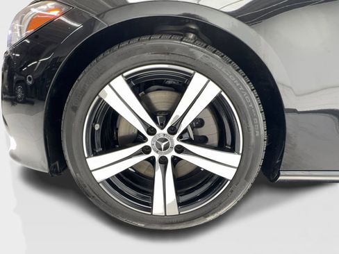 Used 2025 Mercedes-Benz C 300 4MATIC Sedan image 13