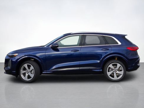 New 2025 Audi Q5 Premium Plus AWD/4WD image 3
