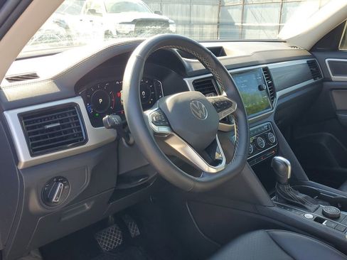 Used 2022 Volkswagen Atlas SE AWD/4WD image 18