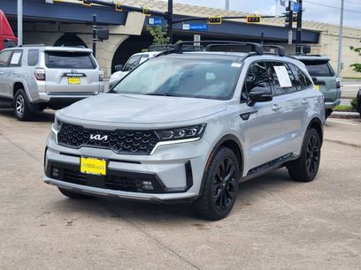 Used 2023 Kia Sorento SX