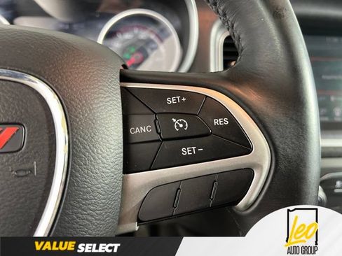 Used 2015 Dodge Charger SXT AWD/4WD image 16