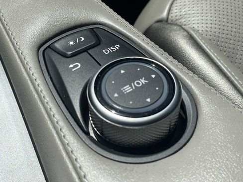 Used 2025 INFINITI QX50 Luxe AWD/4WD image 25