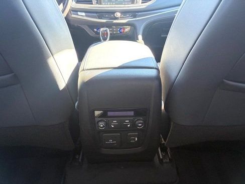 Used 2020 Buick Enclave Premium w/ Sun and Sites Package image 21