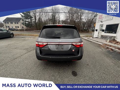 Used 2011 Honda Odyssey Touring Elite image 3