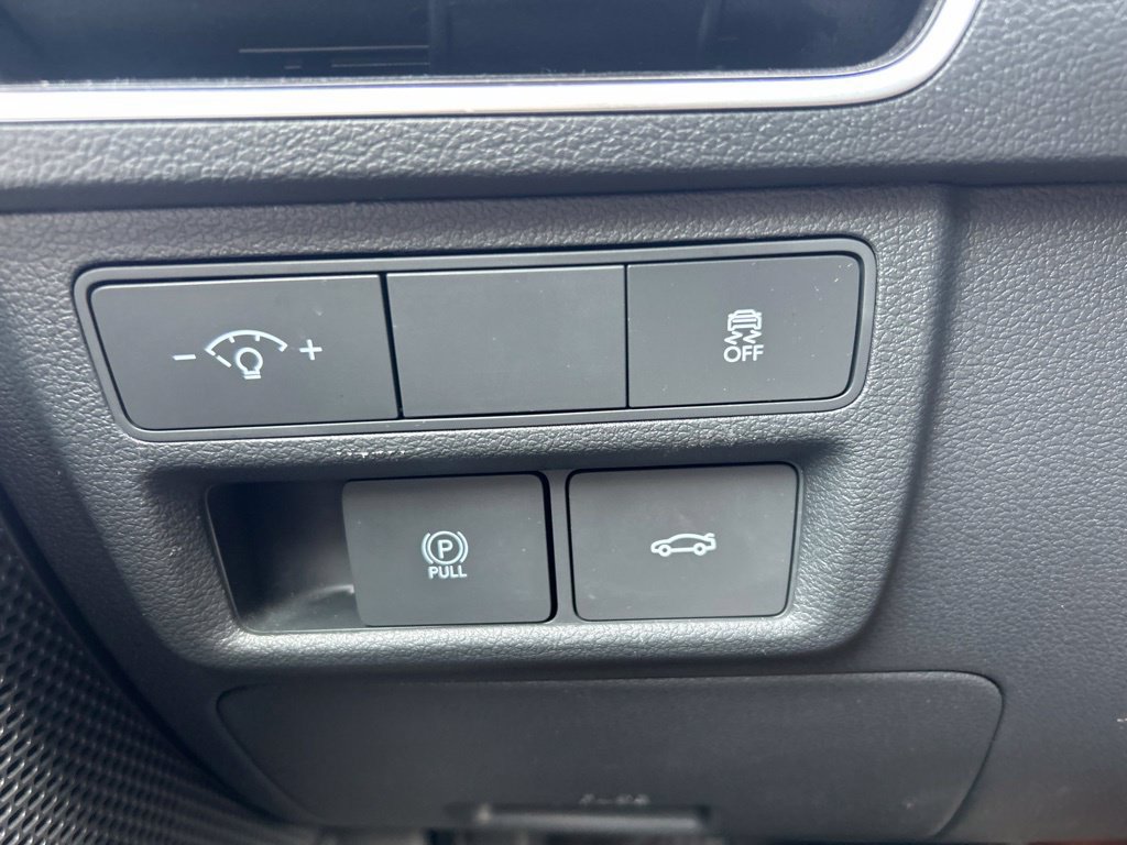 Certified 2024 Hyundai Sonata SEL FWD image 29