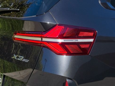 New 2026 BMW X3 xDrive30 w/ Premium Package image 7