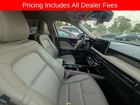 Used 2023 Lincoln Corsair FWD image 9
