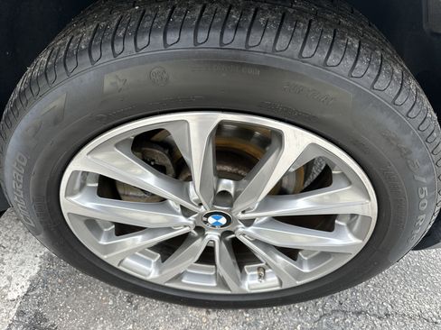 Used 2019 BMW X4 xDrive30i w/ Premium Package image 6